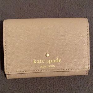 Taupe Kate Spade mini wallet